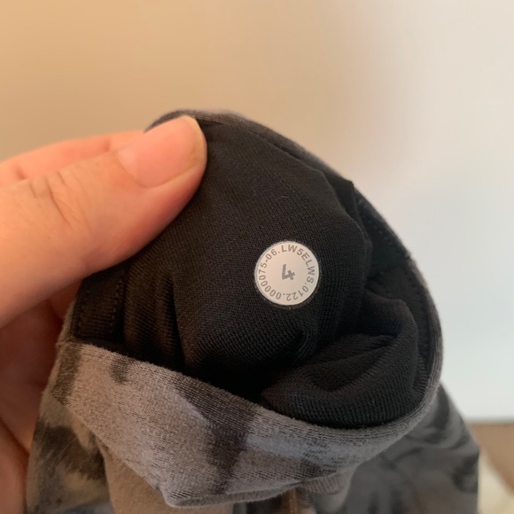 Lululemon InStill High-Rise Tight 25" ThreeD Camo Jacquard Asphalt Grey Black 4 - Picture 4 of 11